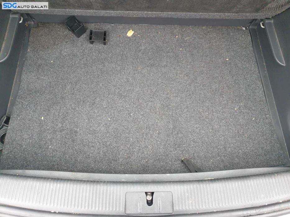 Tapiterie Mocheta Podea Capac Portbagaj Roata Rezerva Volkswagen Golf Plus 2004 - 2008 Cod 1K0010344L