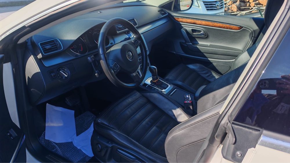 De vanzare PASSAT CC ceva deosebit!!!