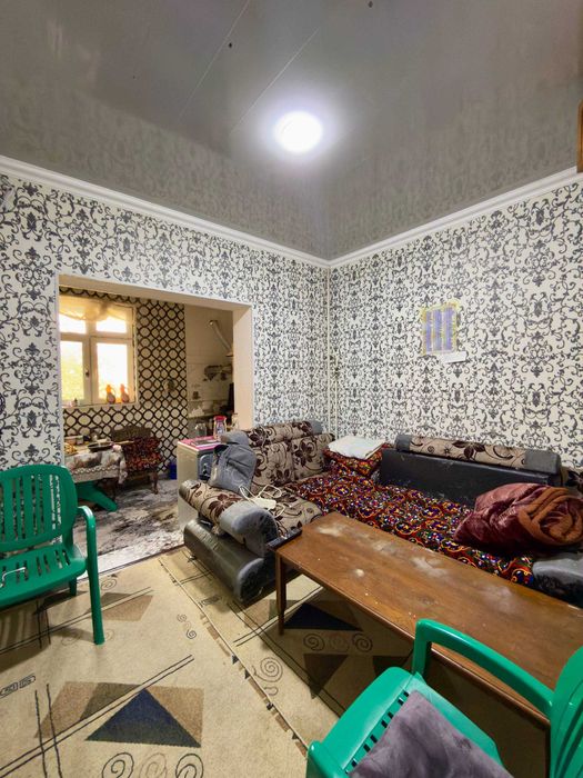 Срочно 4-х комнатная Карасу 3 средняя ремонт ориентир Базарчик, Havas