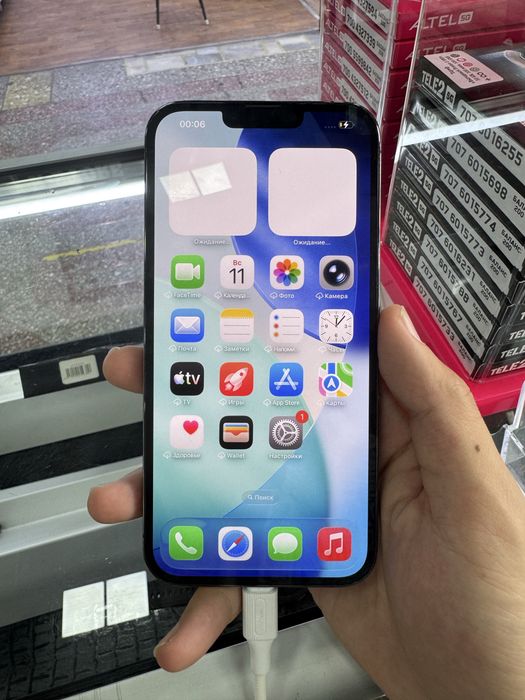 Продам Айфон 13 про макс