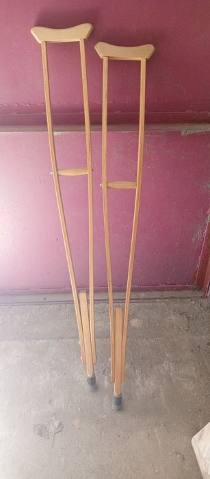 Продам костыли отличные