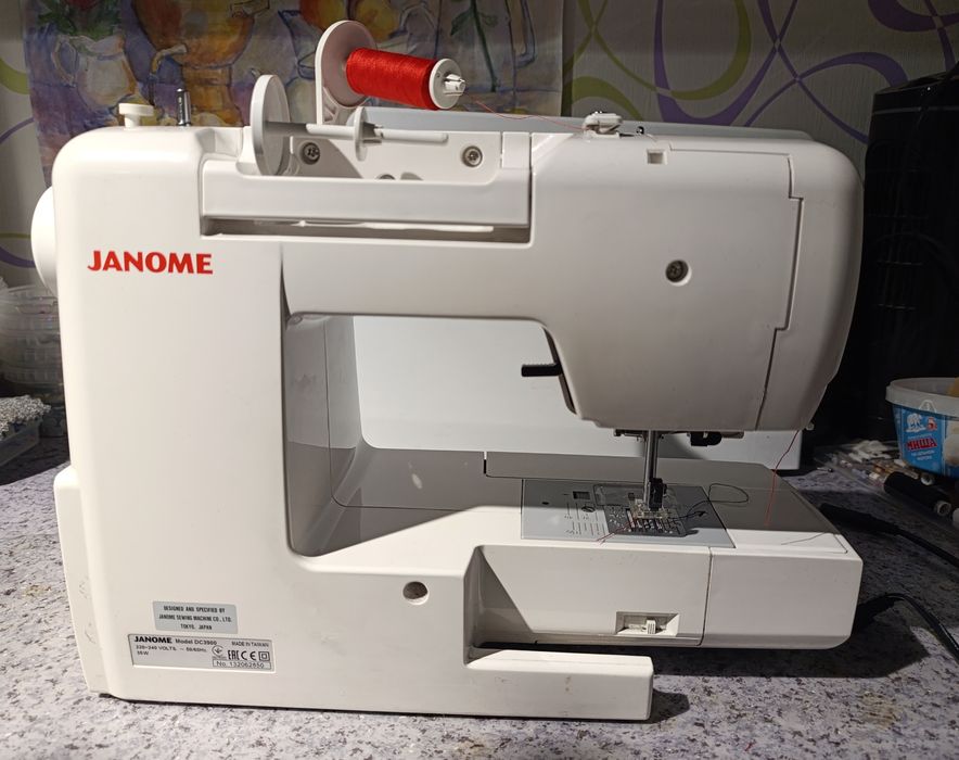 Машинка Janome DC 3900