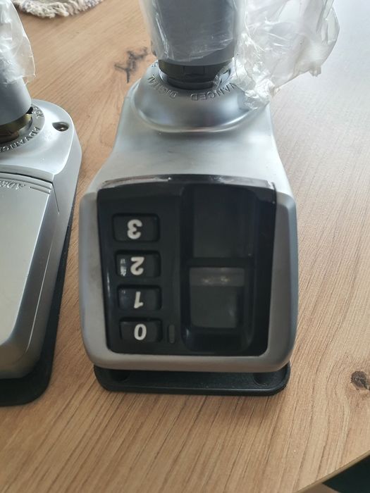 Vand yala electronica digitala Adel