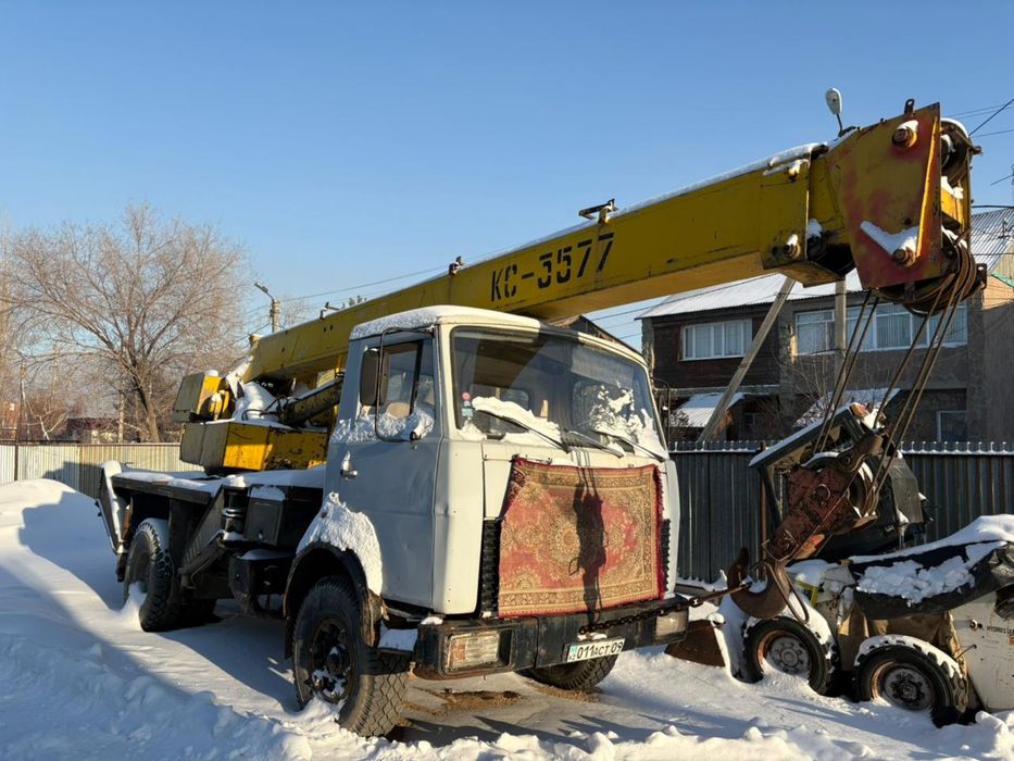 Автокран МАЗ КС-3577