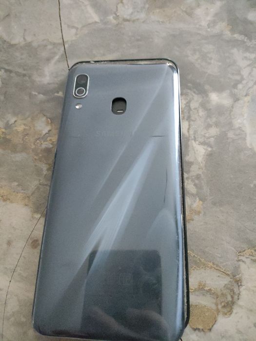 Samsung A30 на запчасти