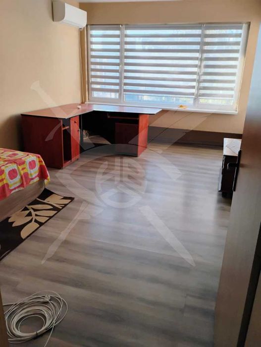 Дава се под наем Четиристаен апартамент в Варна, Чаталджа - 100 кв.м за 598.23 € - Снимка #1