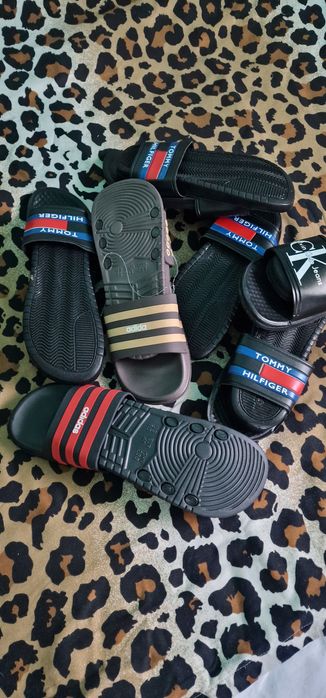 Vand slapi dama si barbat