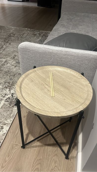 Зеркало, столик, комод