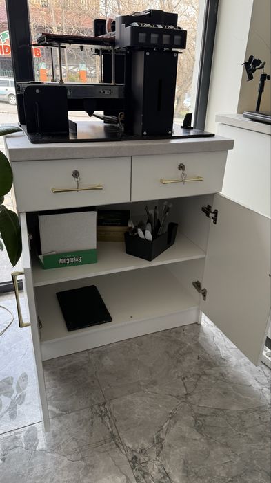 Кассовая тумба, шкафчик