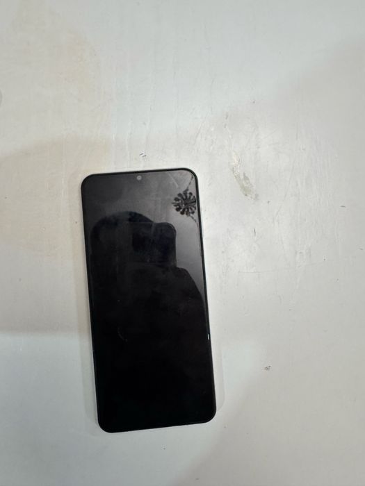 Samsung A13 cатылады 35000 теңге