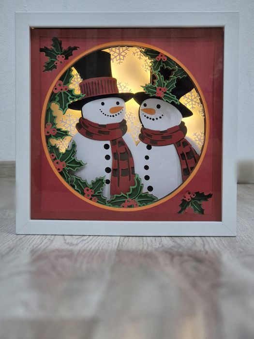 Shadow box, Cutie cu umbre.