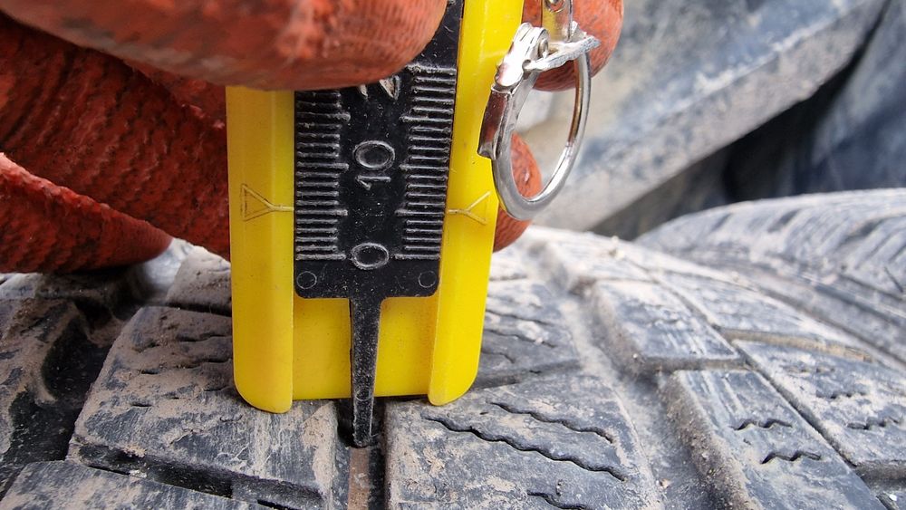 Anvelope 225/55R17C marca Falken, DOT 2024,M +S