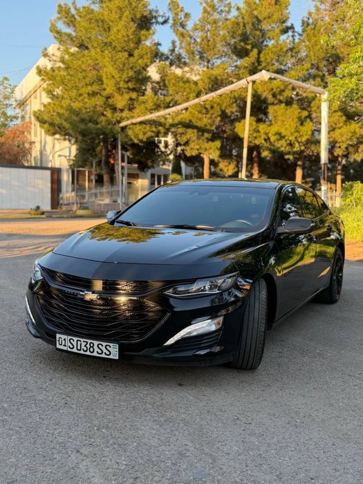 Chevrolet Malibu 2023 — 2