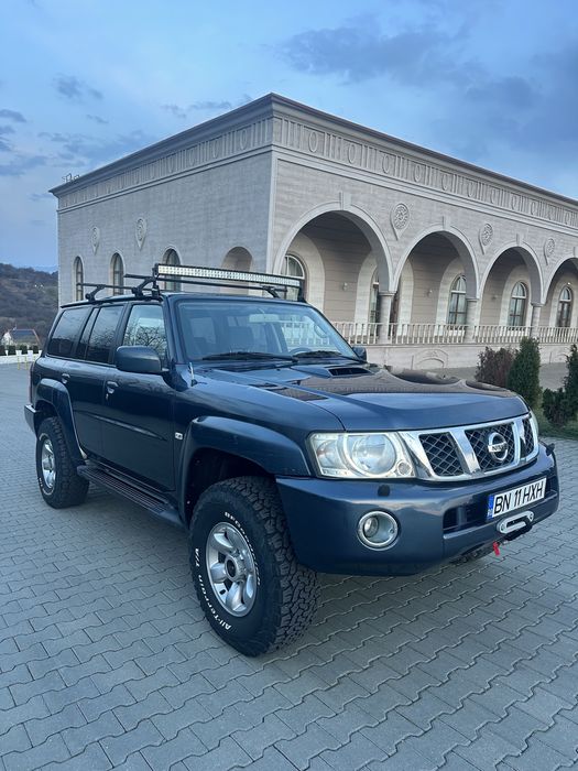 Nissan Patron 3.0 Autoutilitară (N1)