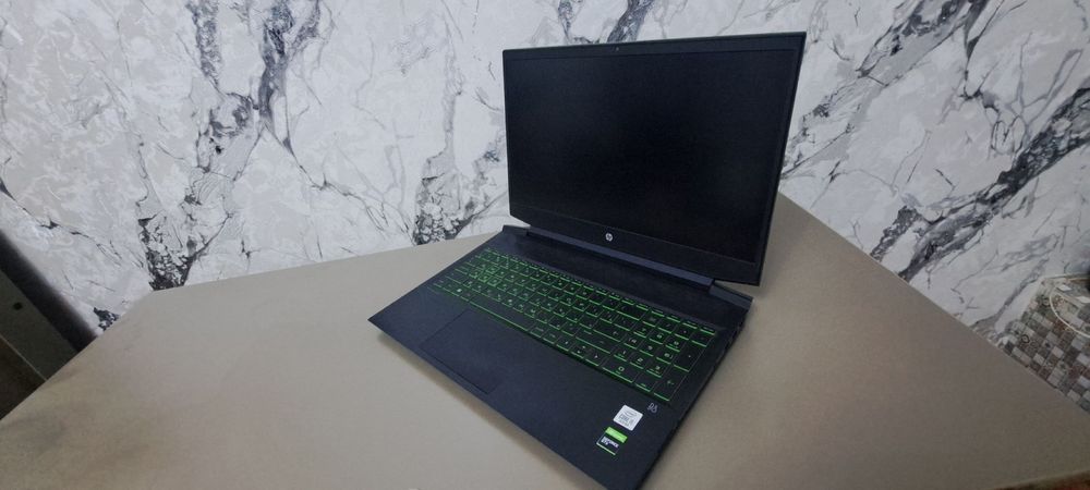 Noutbuk core i5 igravoy