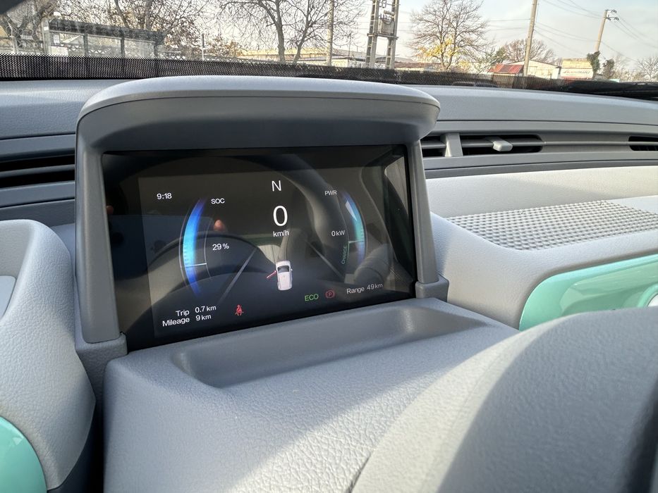 Aigo M1//16 ani//4 locuri//180 km autonomie//camera//Ac//16 ani