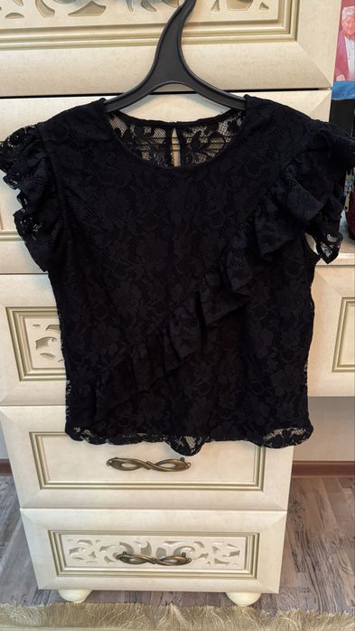 костюм , платья, кофточки женские