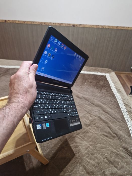 Нетбук маленький 10.1 Дюйм