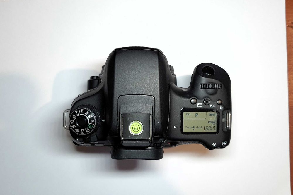 aparat foto DSLR Canon 760D