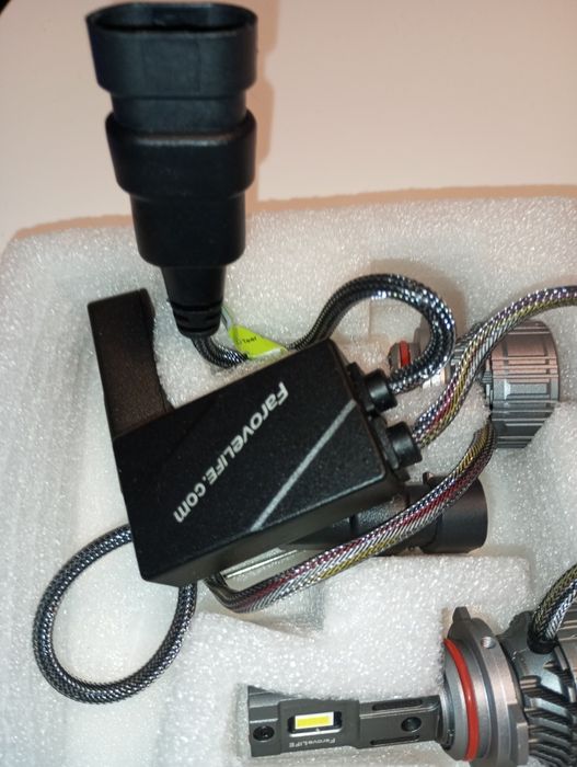 Продавам ЛЕД КРУШКИ МОДЕЛ 9012