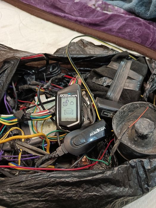 Mejigar 906 Pult Sotiladi