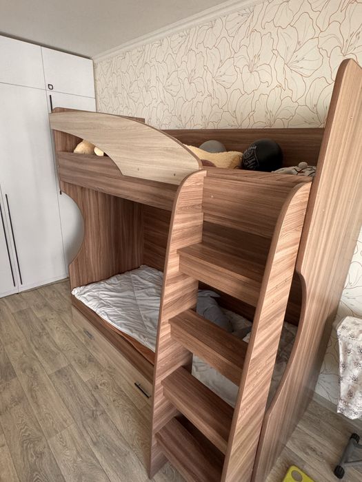 Двухъярусная  кровать детская