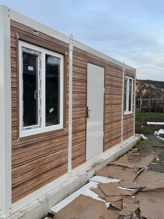 Комтейнер за живеене Сглобяема къща Павилион Лятна вила Налични