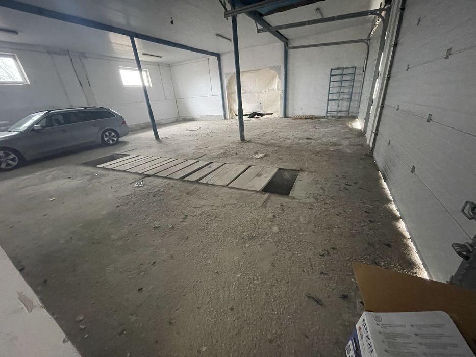 Inchiriez Hale + teren in Fetesti Gara Depoului 34