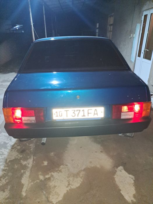 Vaz 21099 sedan.