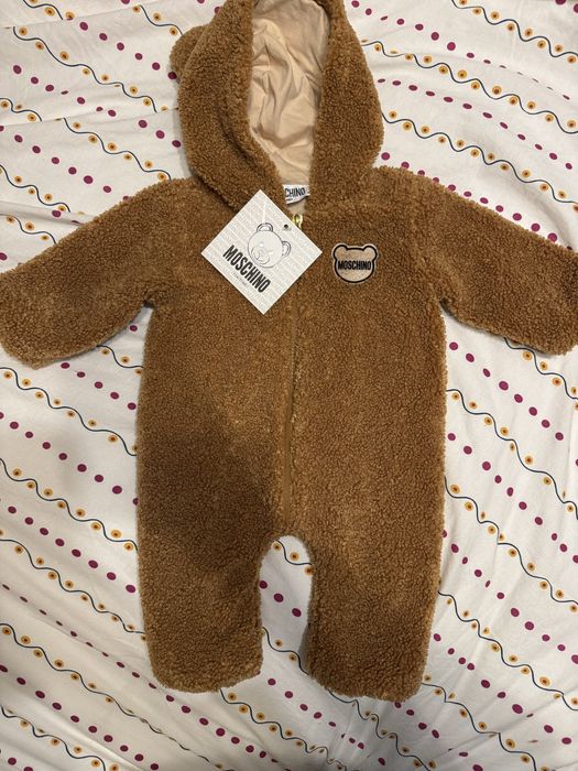 Гащеризон с Teddy Bear  Moschino Kids Реална цена 430лв.