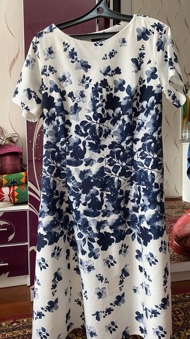 Женская одежда,платья