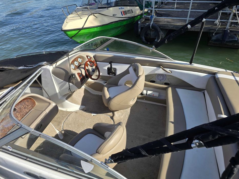 FOUR WINNS 180 HORIZON + motor VOLVO PENTA nou + peridoc aluminiu