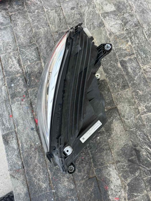 Десен фар за Mercedes GLC W253