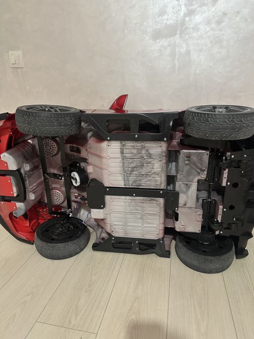 Электромобиль детский