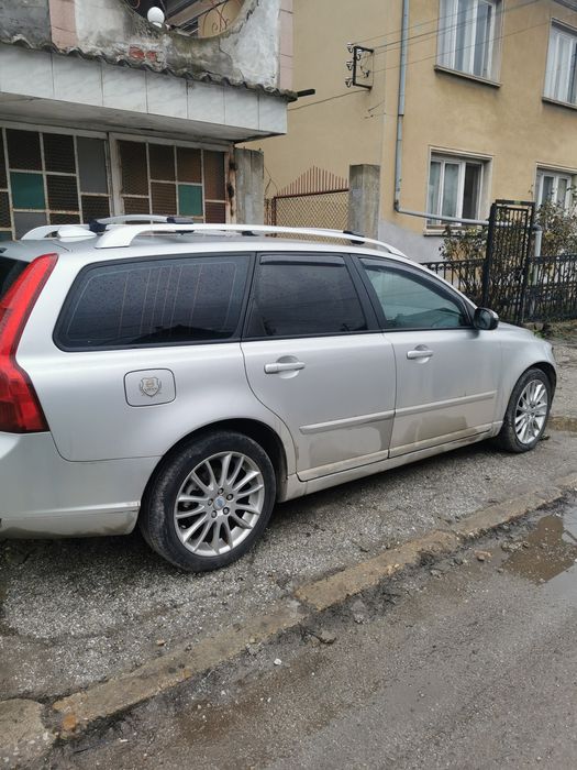 VOLVO V50-2008 год.