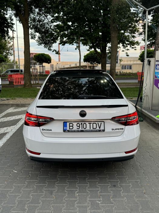 SKODA Superb 2019 — imagine 2