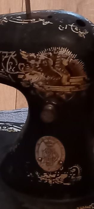 Mașină de cusut Singer An. 1870