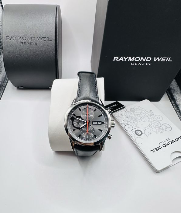 *Чисто Нов* Raymond Weil 7730-STC-60112 Freelancer