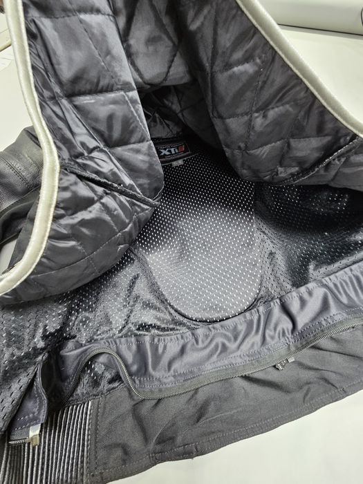 Geacă moto din piele Frank Thomas 52