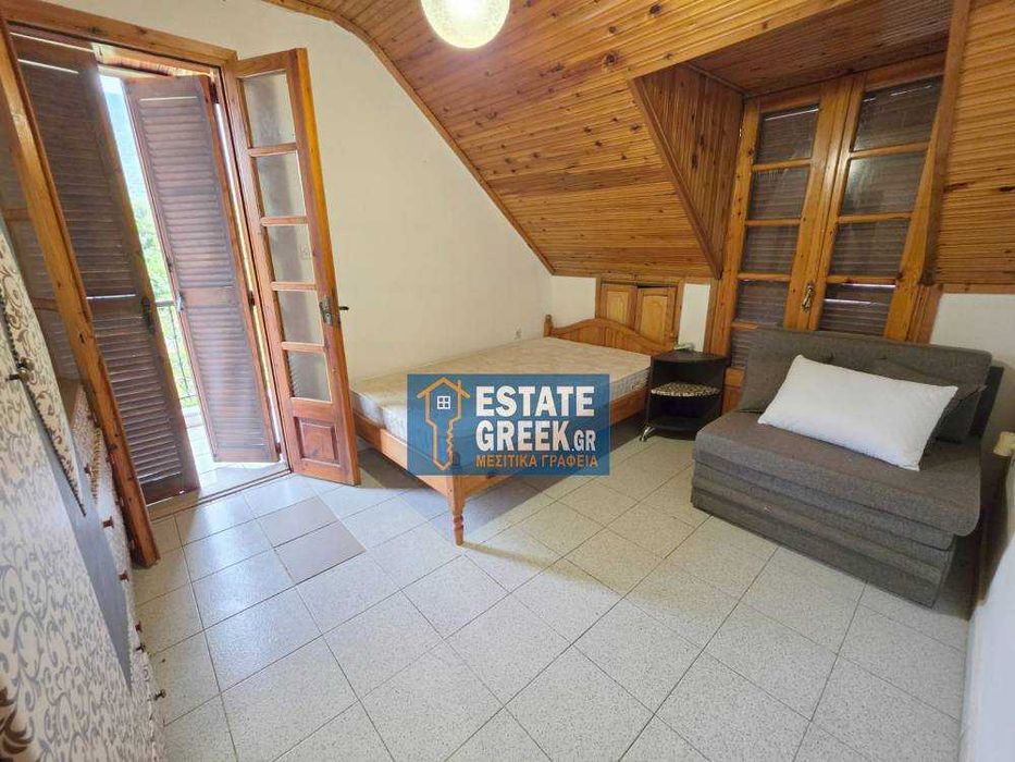 продава се КЪЩА ЗА ГОСТИ В АСПРОВАЛТА 4 апартамента (4711)
