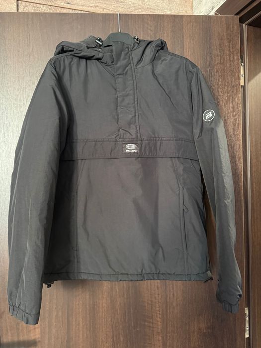 Дамско преходно яке/анорак Pull and bear