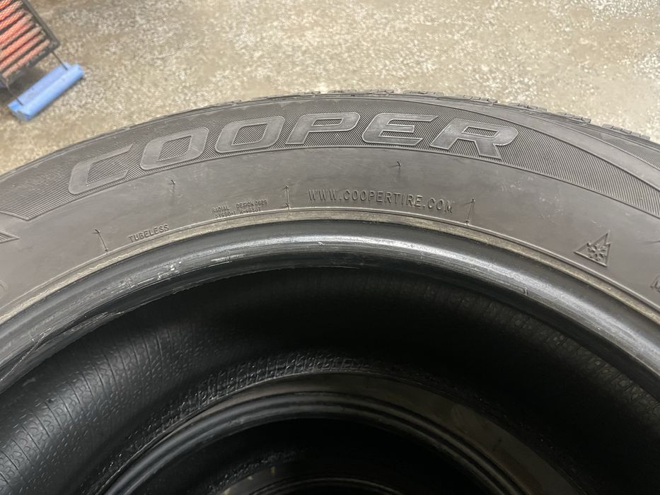 Гуми зимни 265/60/18 копер