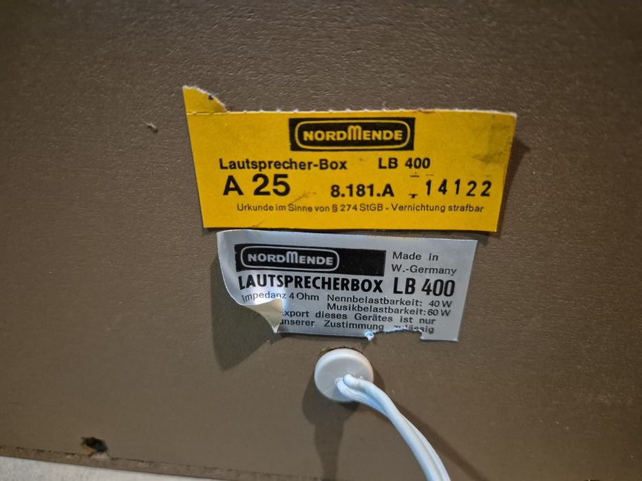 2 boxe Nordmende HIFI LB 400