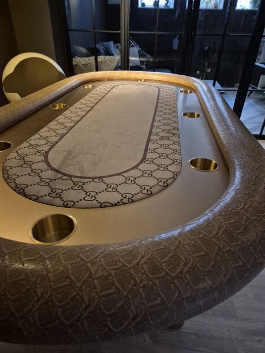 Masa Poker Piele Pyton de la CustomTables.eu Bucuresti 1760 euro