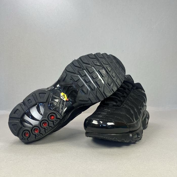 Nike Air Max Plus TN "Triple Black"! НОВИ!