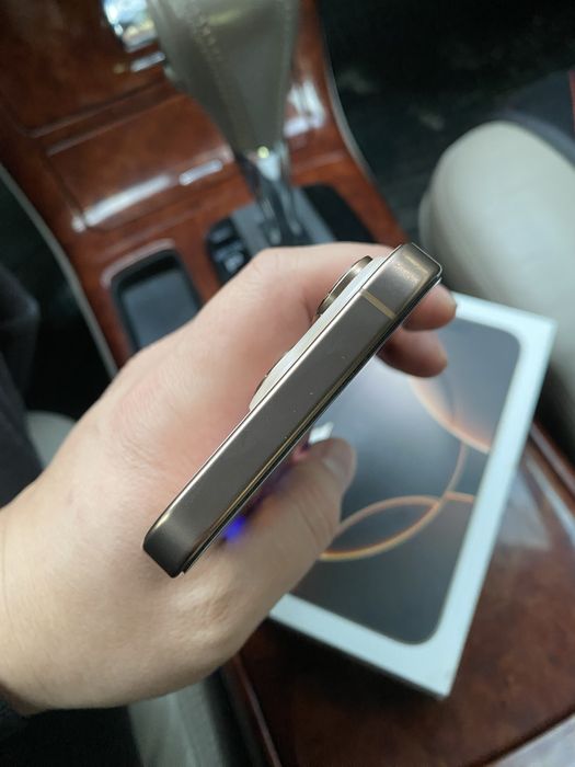 iPhone 16 pro 1tb/тб