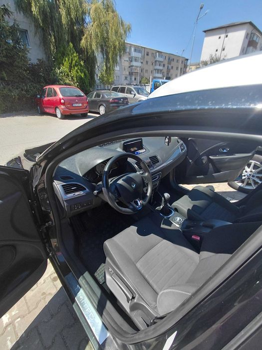 Vand renault megane 3 break septembrie 2015,3700 euro negociabi