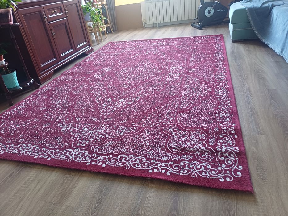 Шерстяной ковёр для дома