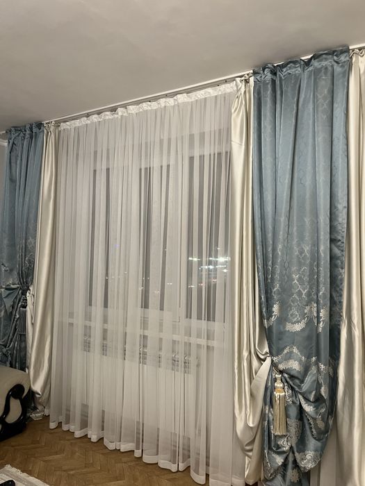 Шторы  срочно продается в зорошем состоянии