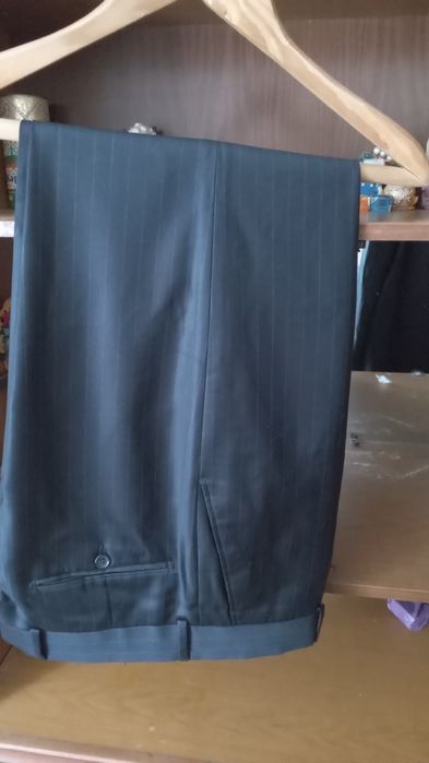 Продам костюм мужской